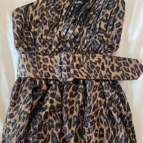 Retrofete Kayla Leopard Leme Mini Dress - Picture 3 of 6